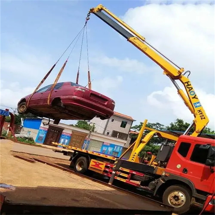 无锡梁溪吊车救援小汽车怎么吊