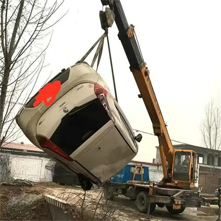 无锡梁溪随时待命，吊车24小时道路救援服务全解析